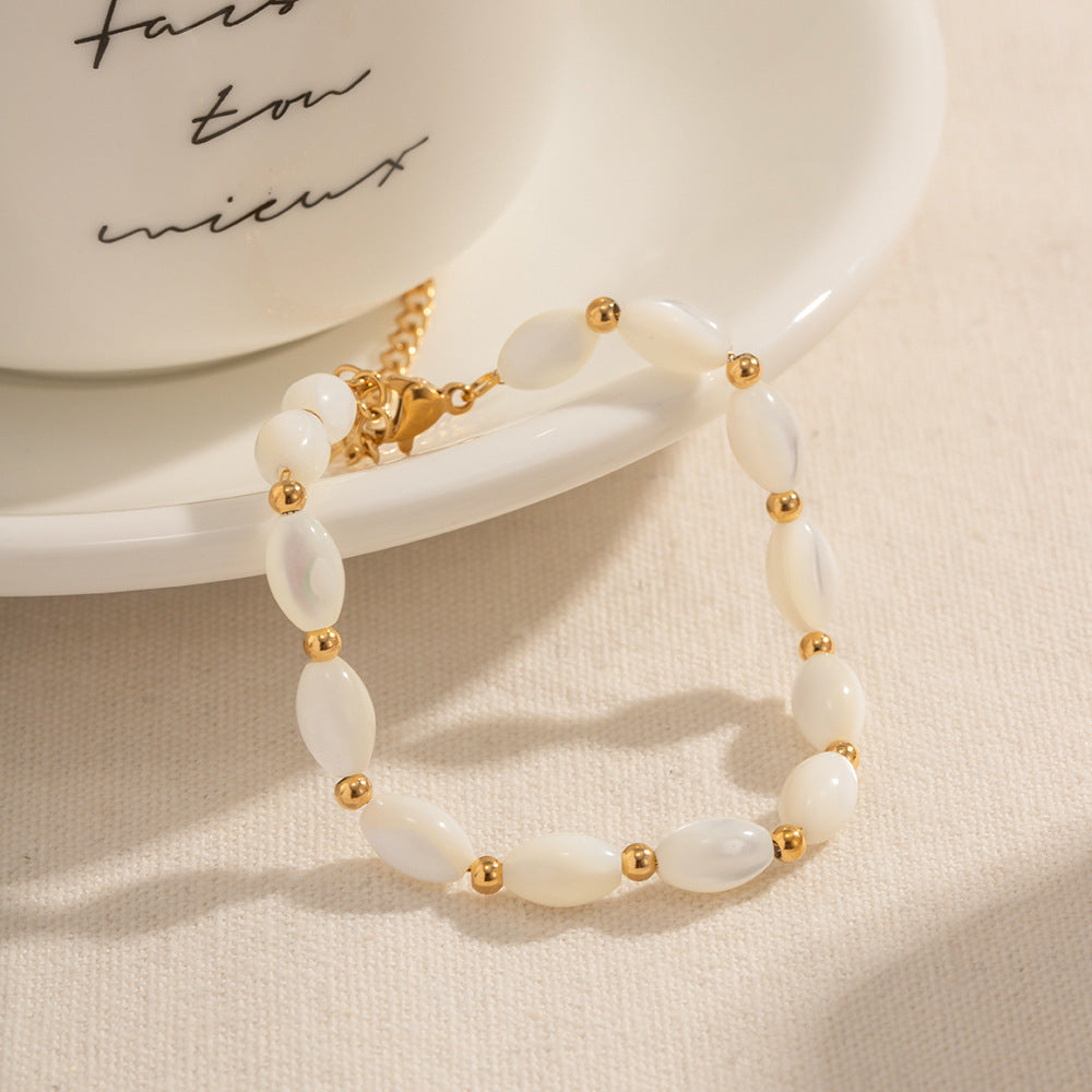 Versatile Oval Pearl Bracelet